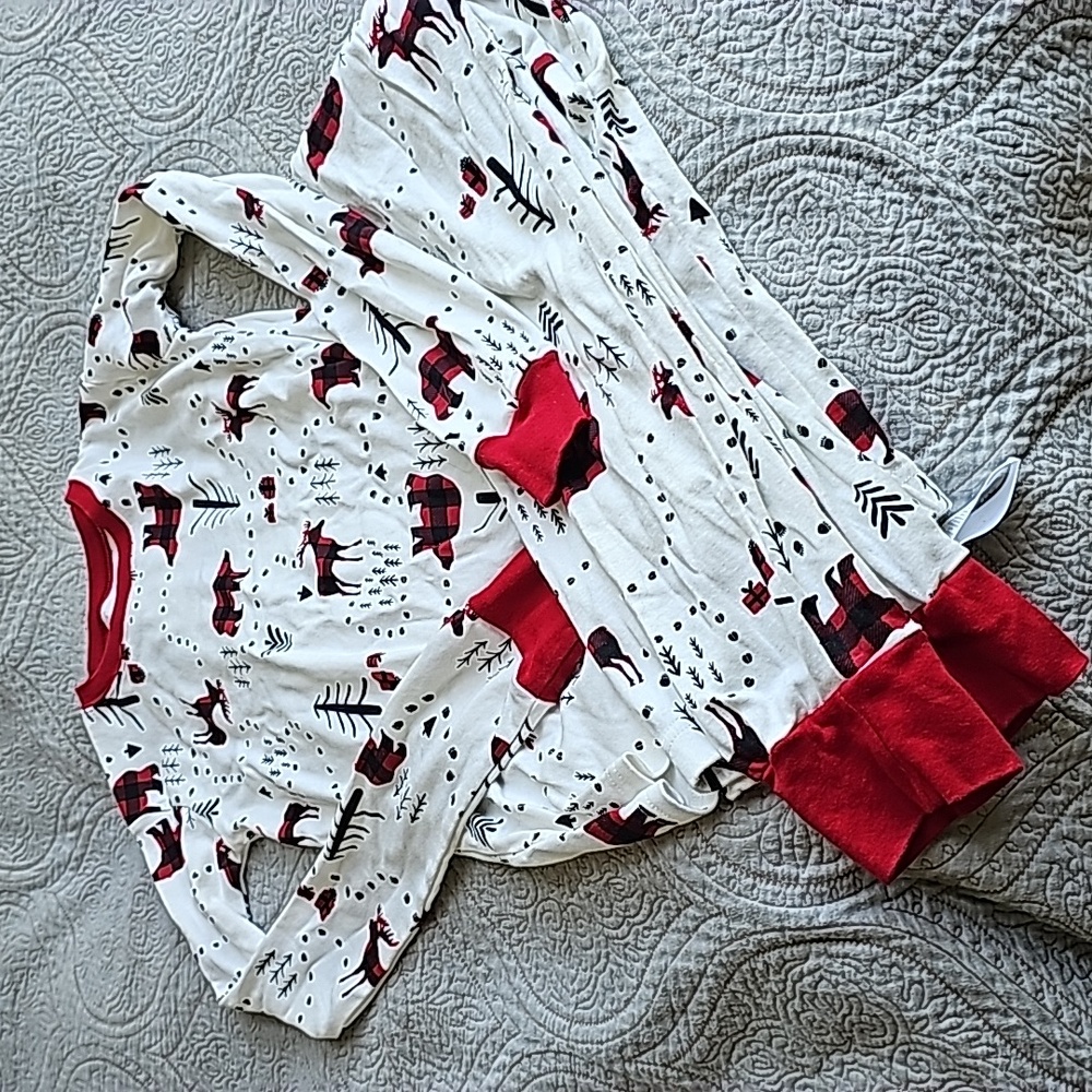 PJs